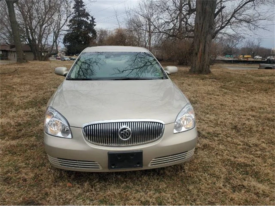 2008 Buick Lucerne - Image 16 of 17