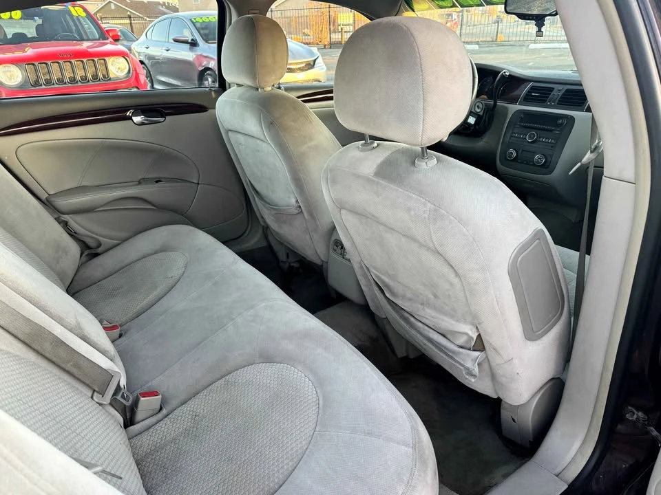 2008 Buick Lucerne - Image 10 of 11