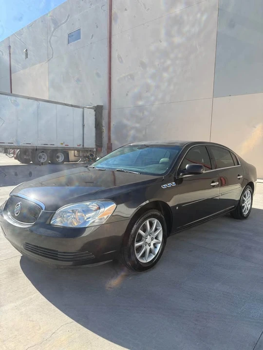 2008 Buick Lucerne - Image 3 of 11