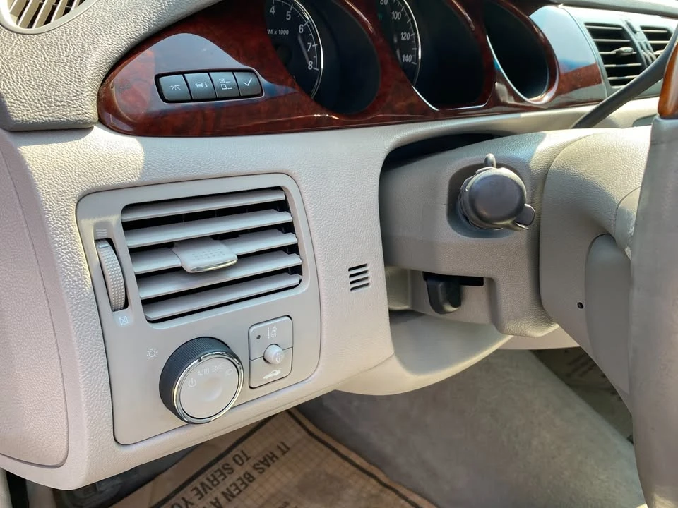 2008 Buick Lucerne - Image 15 of 20