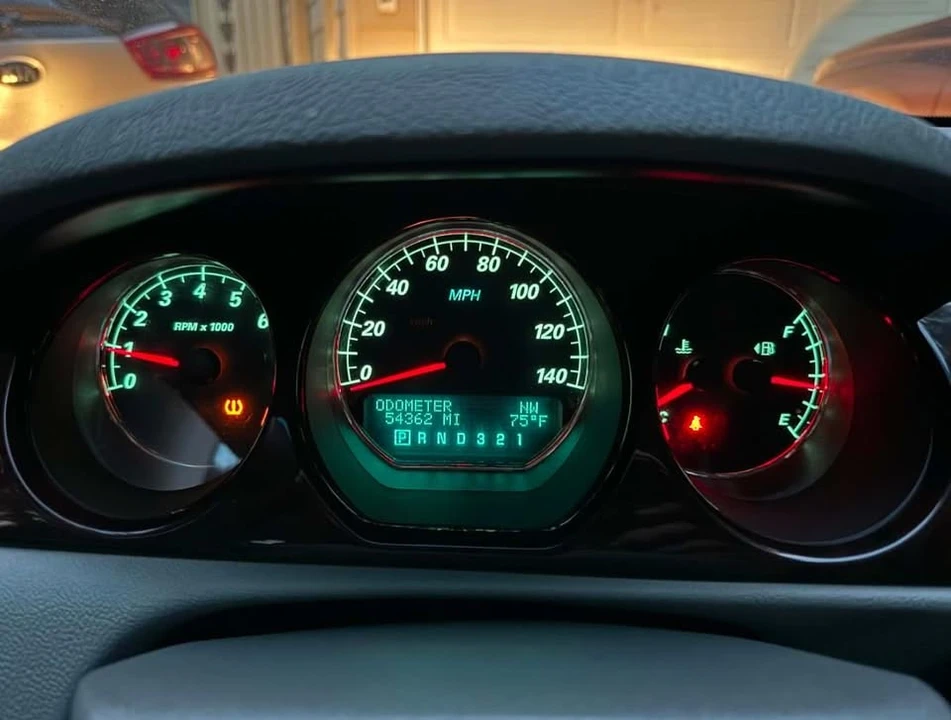 2008 Buick Lucerne - Image 18 of 20