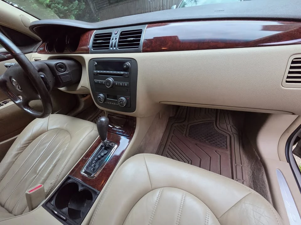 2008 Buick Lucerne - Image 11 of 13