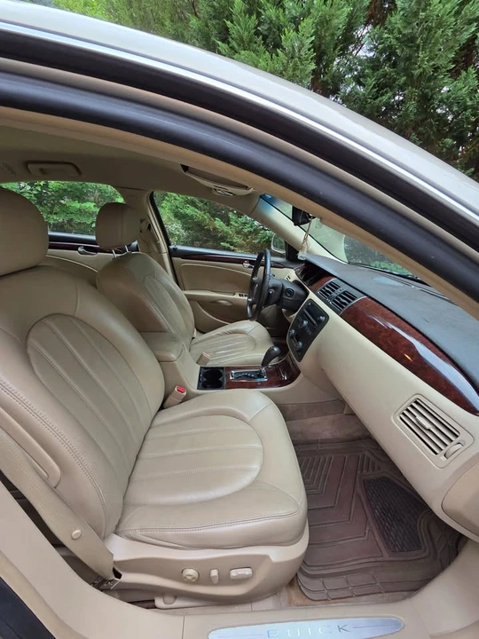 2008 Buick Lucerne - Image 9 of 13