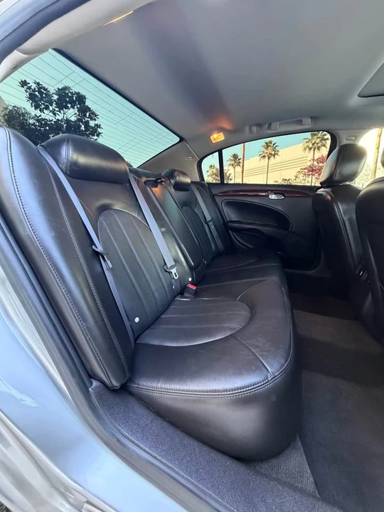 2008 Buick Lucerne - Image 11 of 20