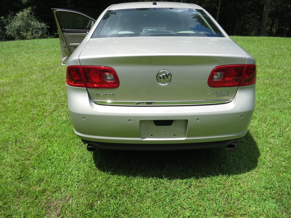 2008 Buick Lucerne - Image 8 of 31
