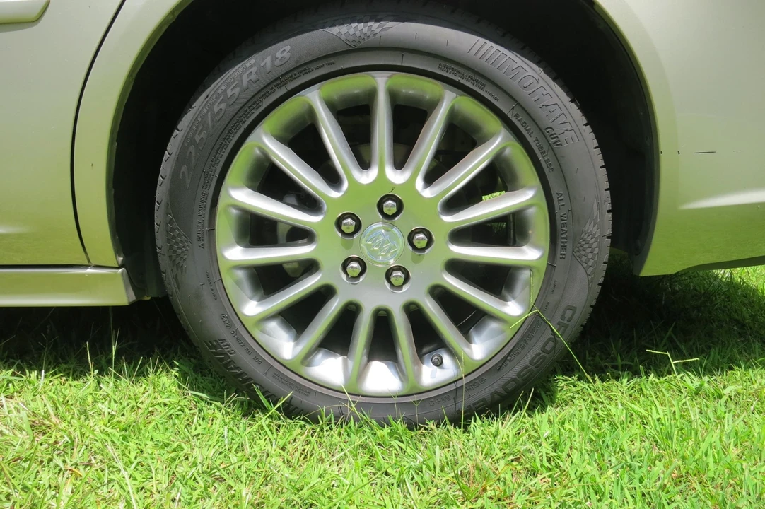 2008 Buick Lucerne - Image 30 of 31