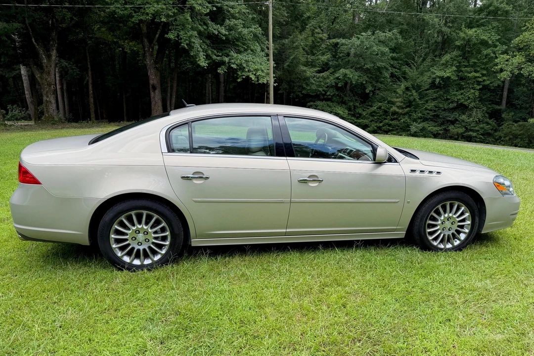 2008 Buick Lucerne - Image 3 of 31