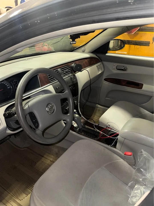 2008 Buick LaCrosse - Image 7 of 8