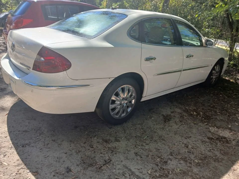 2008 Buick LaCrosse - Image 4 of 5
