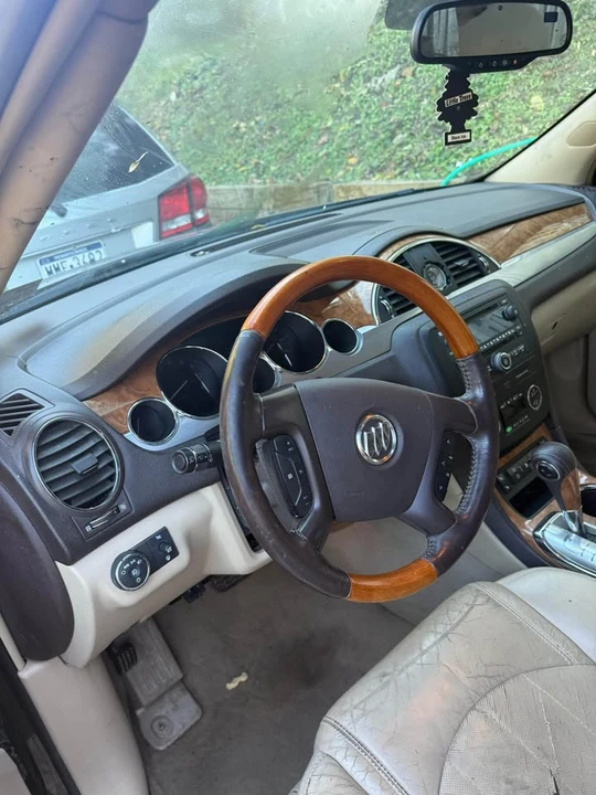 2008 Buick Enclave - Image 3 of 6