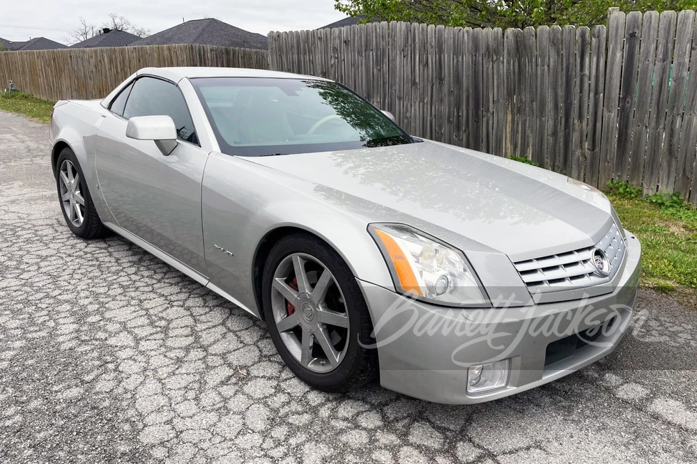 2008 Cadillac XLR - Image 6 of 9