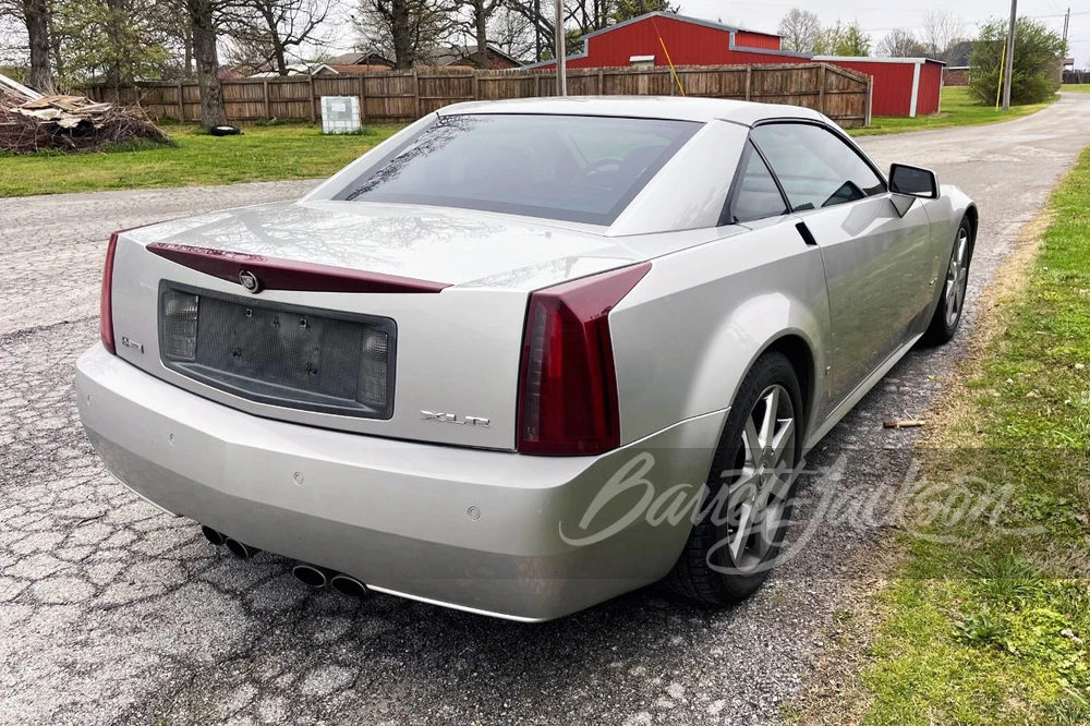 2008 Cadillac XLR - Image 2 of 9
