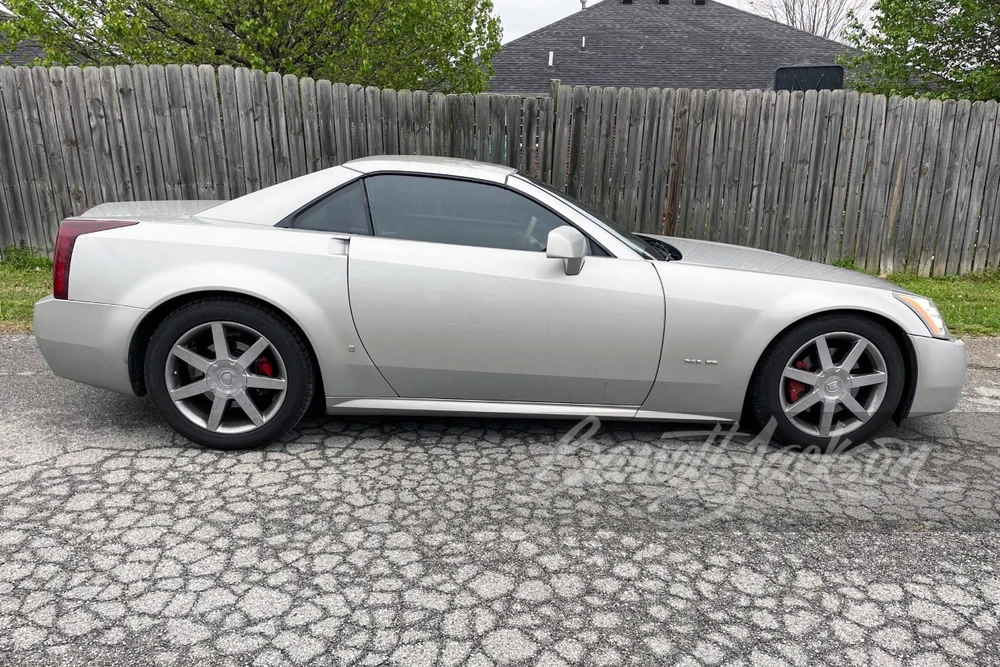 2008 Cadillac XLR - Image 4 of 9