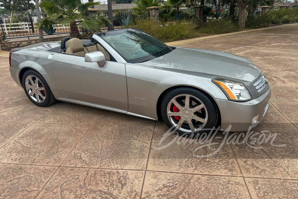 2008 Cadillac XLR - Image 8 of 9
