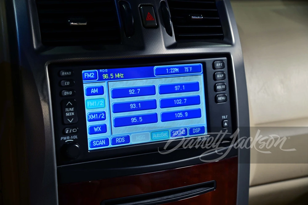 2008 Cadillac XLR - Image 9 of 30