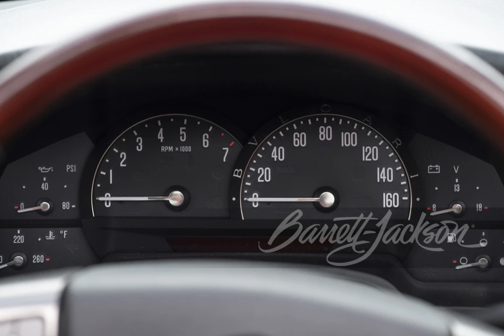2008 Cadillac XLR - Image 25 of 31