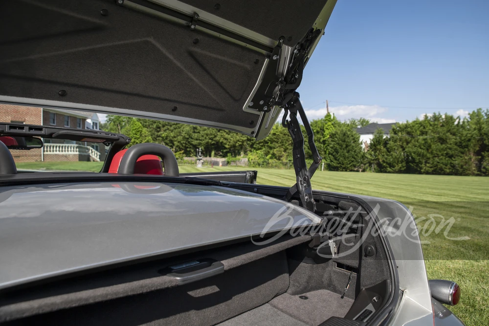 2008 Cadillac XLR - Image 27 of 31