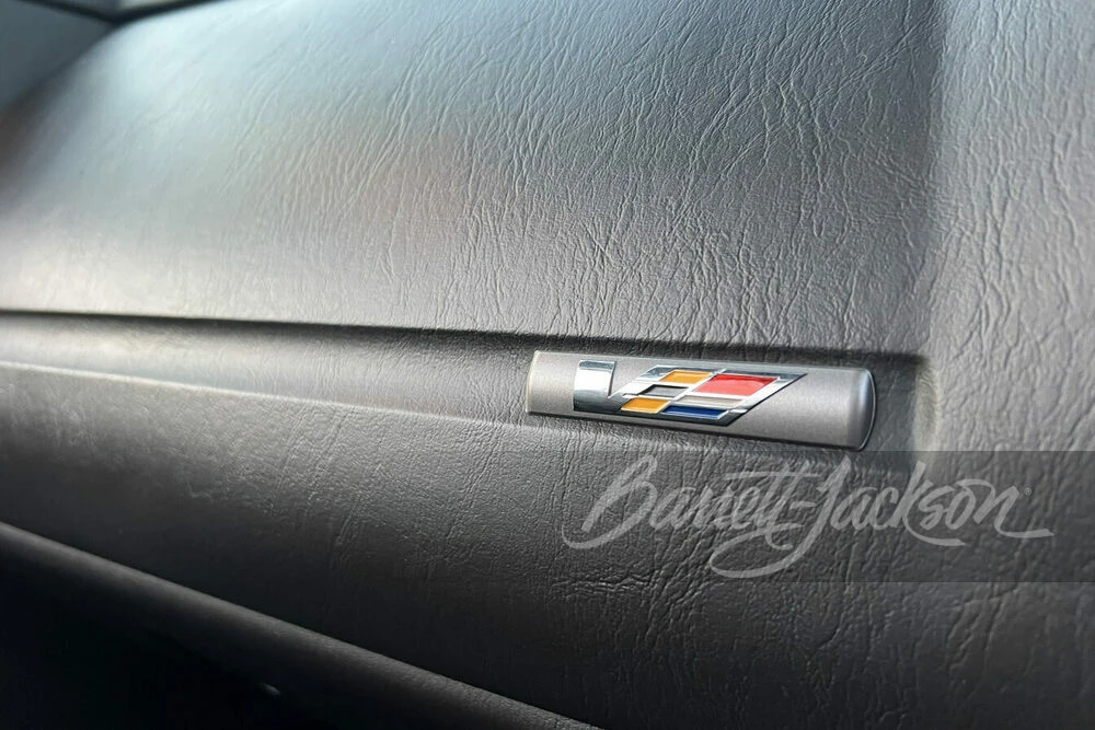 2008 Cadillac XLR-V - Image 8 of 27