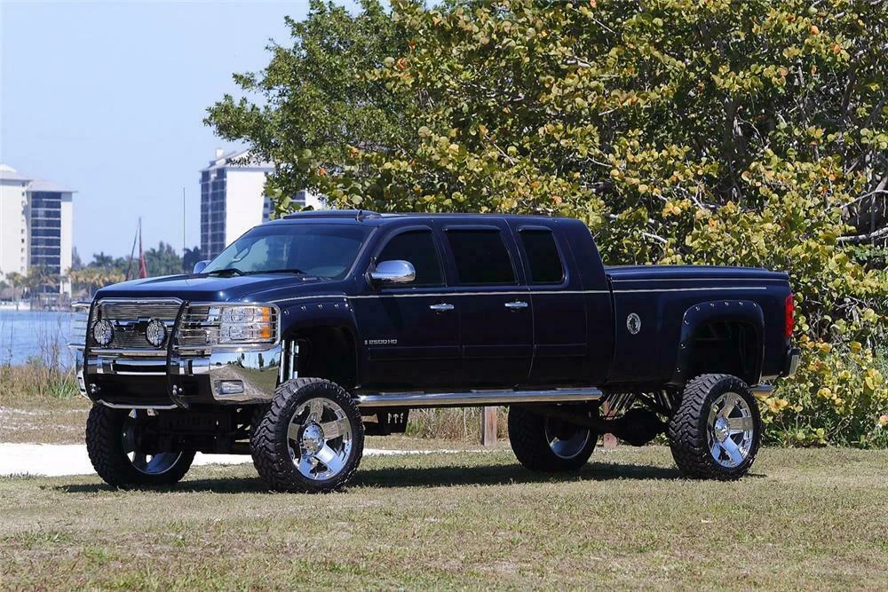 2008 Chevrolet Silverado Heavy Duty 2nd Gen - Image 2 of 3