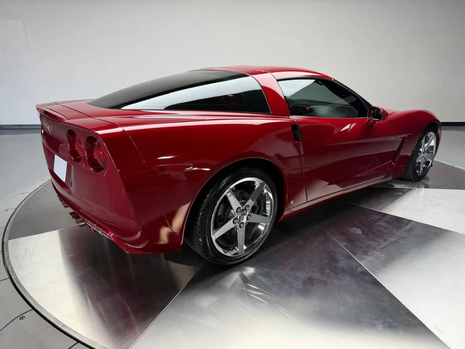 2008 Chevrolet Corvette C6 - Image 2 of 31