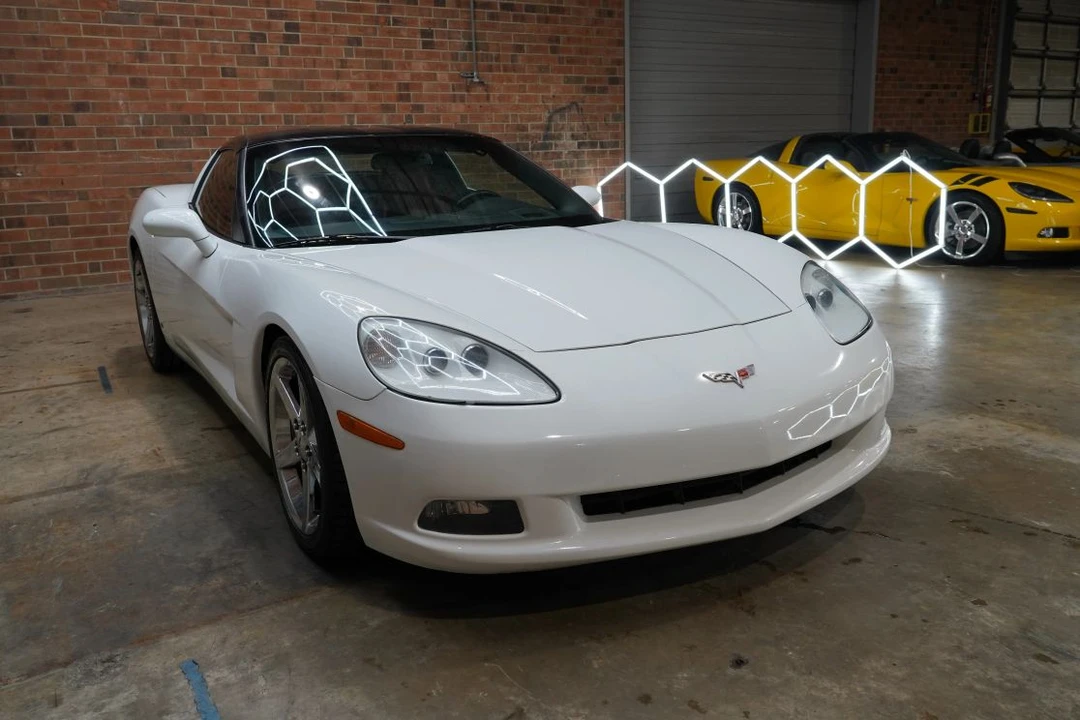 2008 Chevrolet Corvette C6 - Image 4 of 31