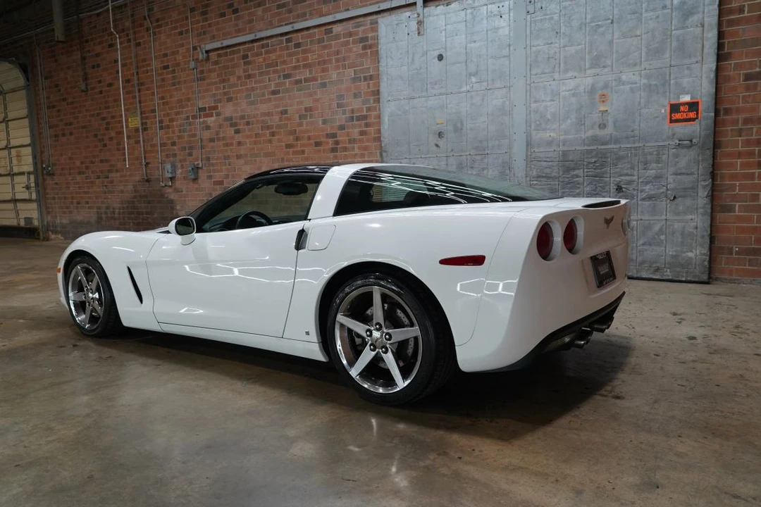 2008 Chevrolet Corvette C6 - Image 11 of 31