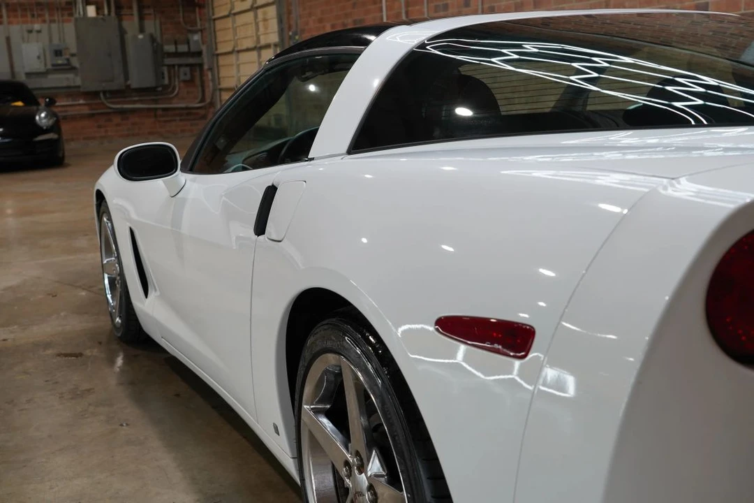 2008 Chevrolet Corvette C6 - Image 20 of 31