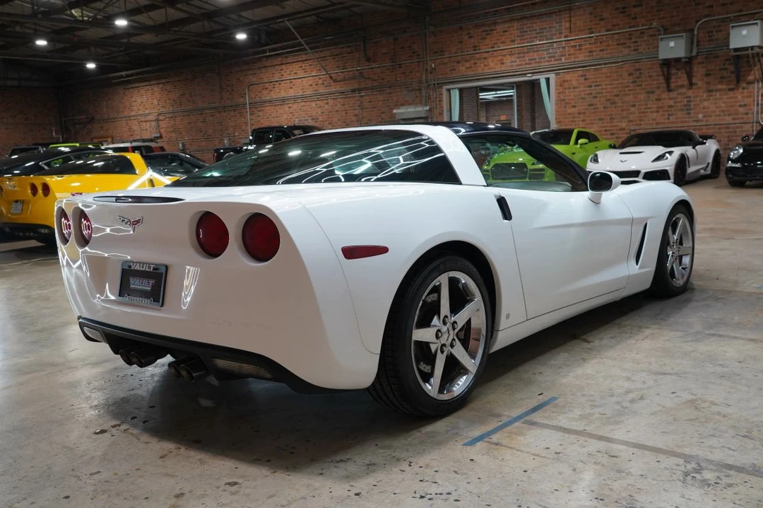 2008 Chevrolet Corvette C6 - Image 15 of 31