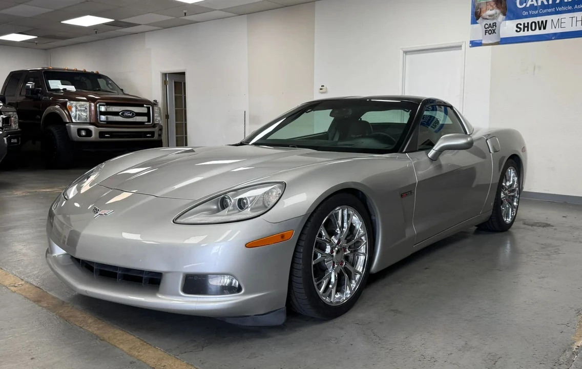 2008 Chevrolet Corvette C6 - Image 3 of 31