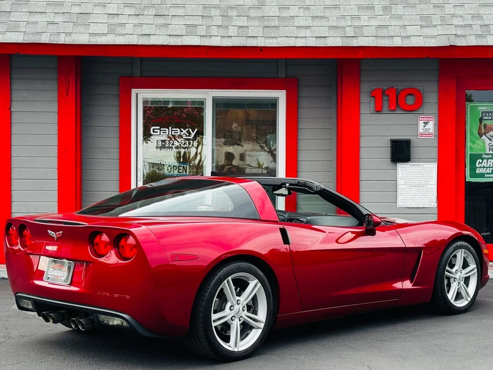 2008 Chevrolet Corvette C6 - Image 5 of 31