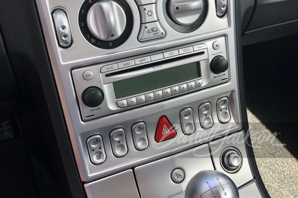 2008 Chrysler Crossfire - Image 10 of 17