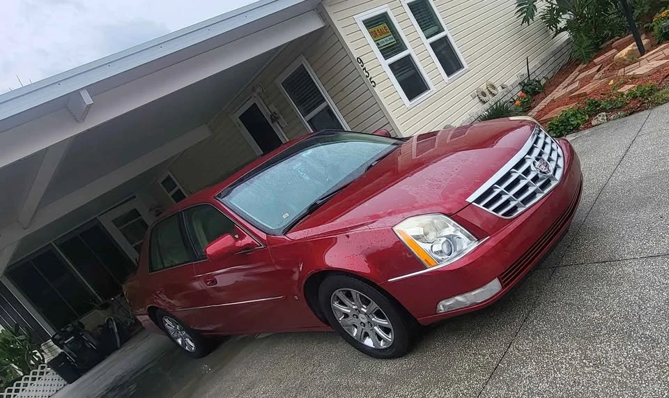 2008 Cadillac DTS - Image 8 of 9
