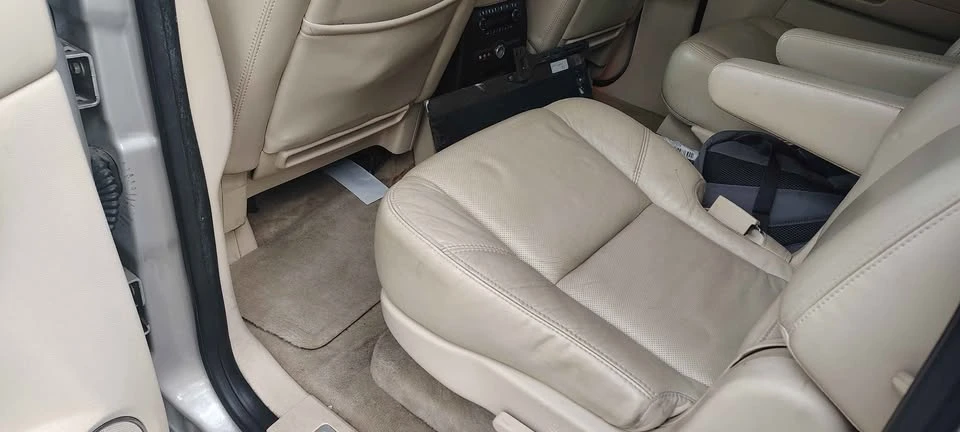 2008 Cadillac Escalade & EXT 3rd Gen - Image 2 of 10
