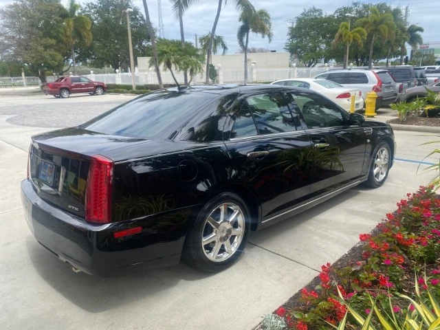 2008 Cadillac STS - Image 8 of 22
