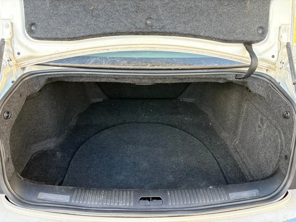 2008 Cadillac CT4 - Image 11 of 15