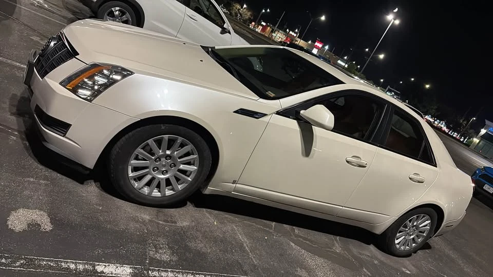 2008 Cadillac CT4 - Image 2 of 15