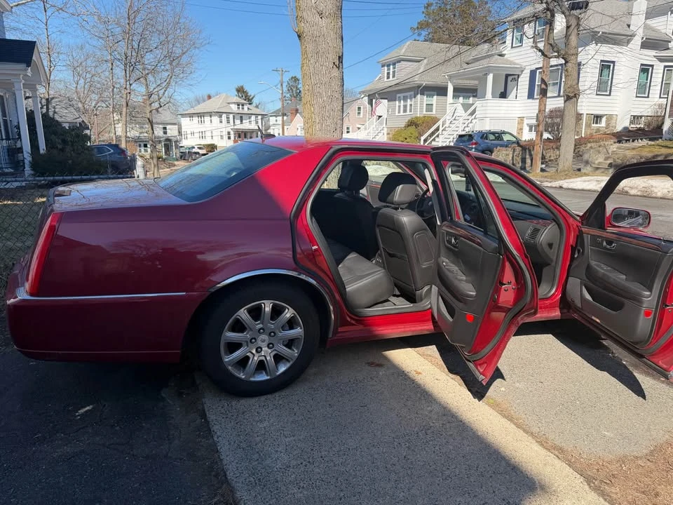 2008 Cadillac DTS - Image 10 of 10