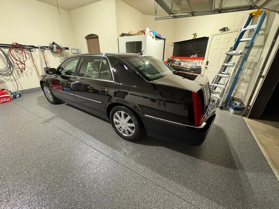 2008 Cadillac DTS - Image 2 of 9