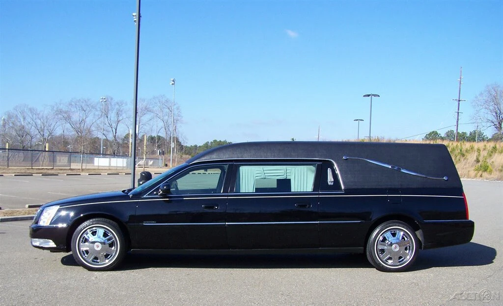 2008 Cadillac DTS - Image 8 of 21