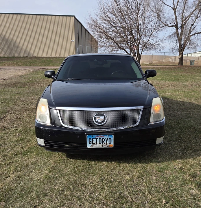 2008 Cadillac DTS - Image 5 of 14