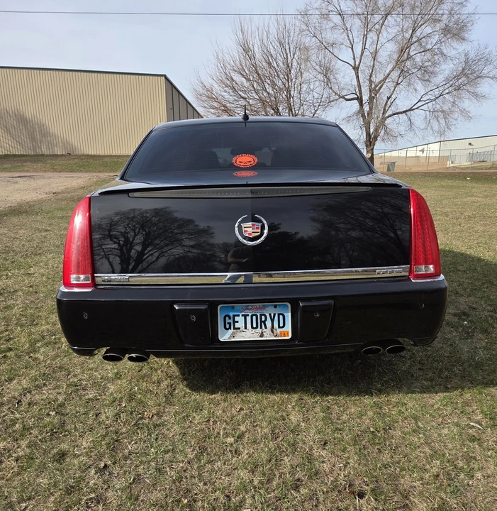 2008 Cadillac DTS - Image 6 of 14