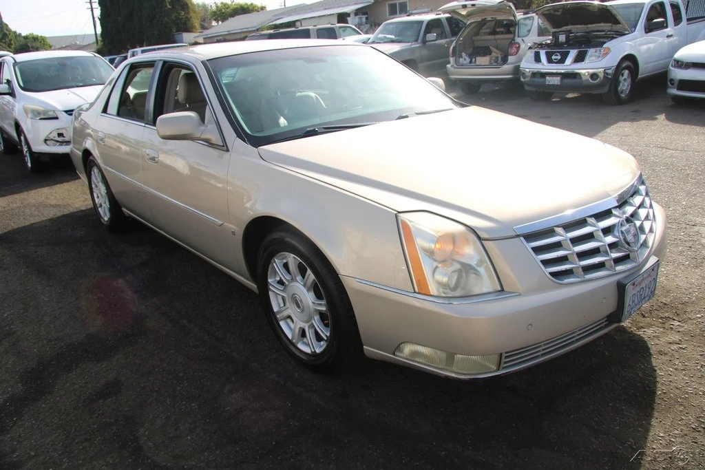 2008 Cadillac DTS - Image 7 of 21