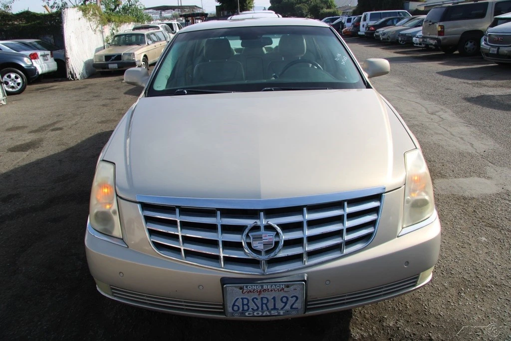 2008 Cadillac DTS - Image 8 of 21