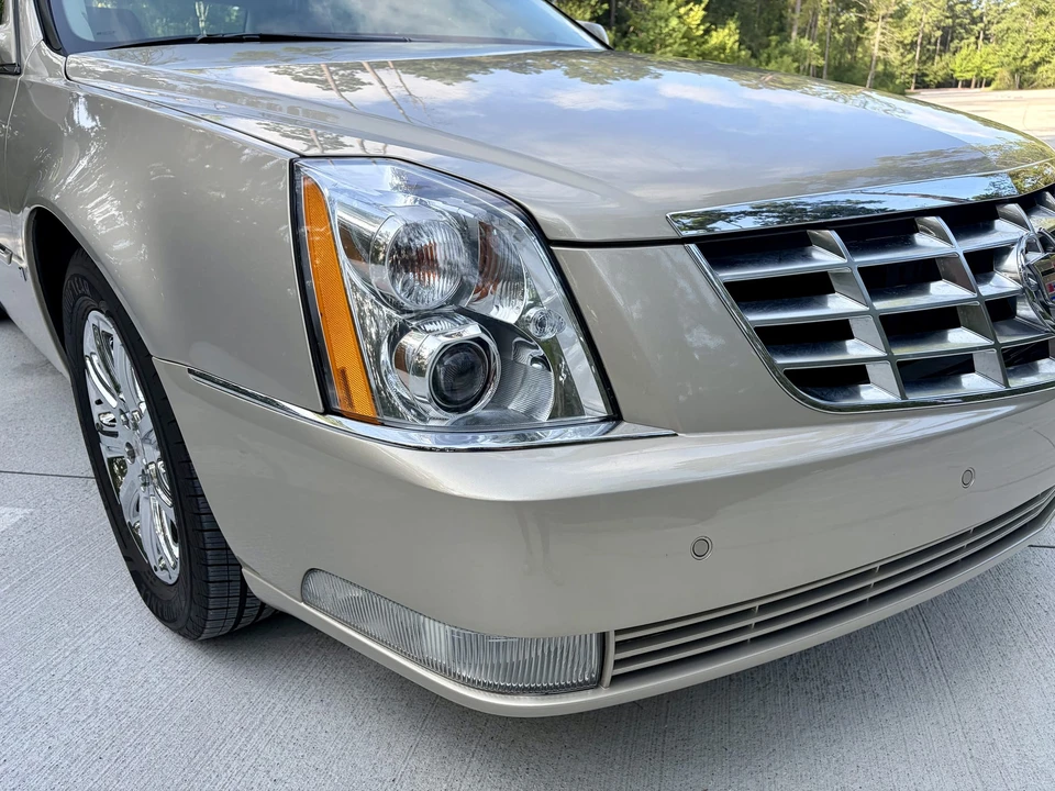 2008 Cadillac DTS - Image 20 of 31