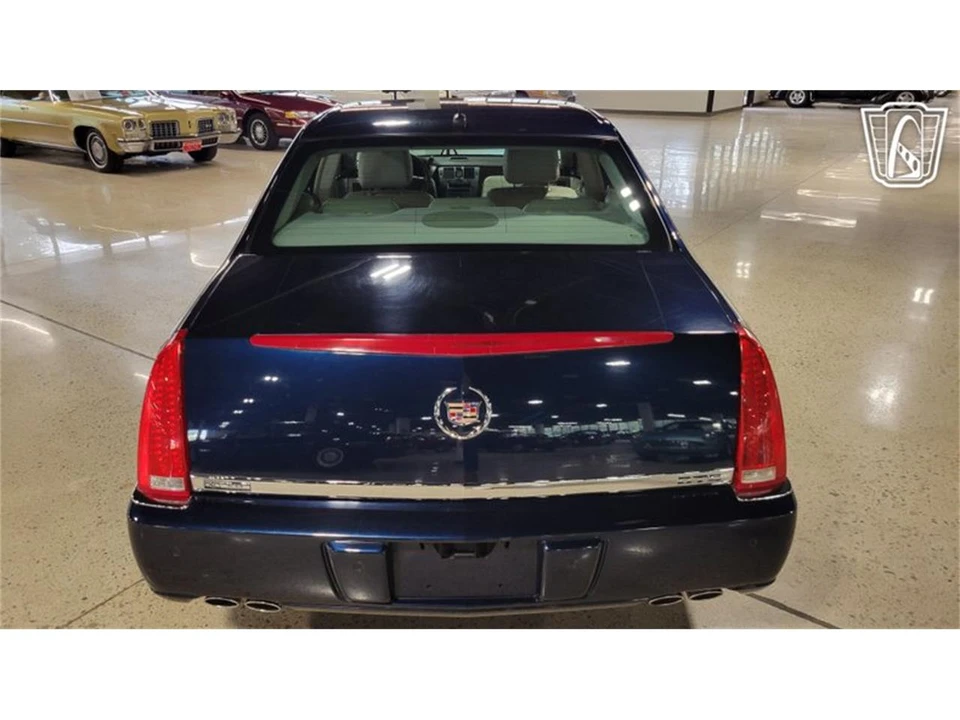 2008 Cadillac DTS - Image 26 of 31