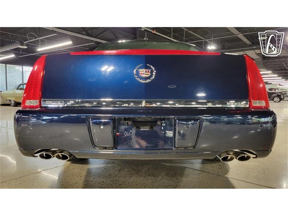 2008 Cadillac DTS - Image 27 of 31