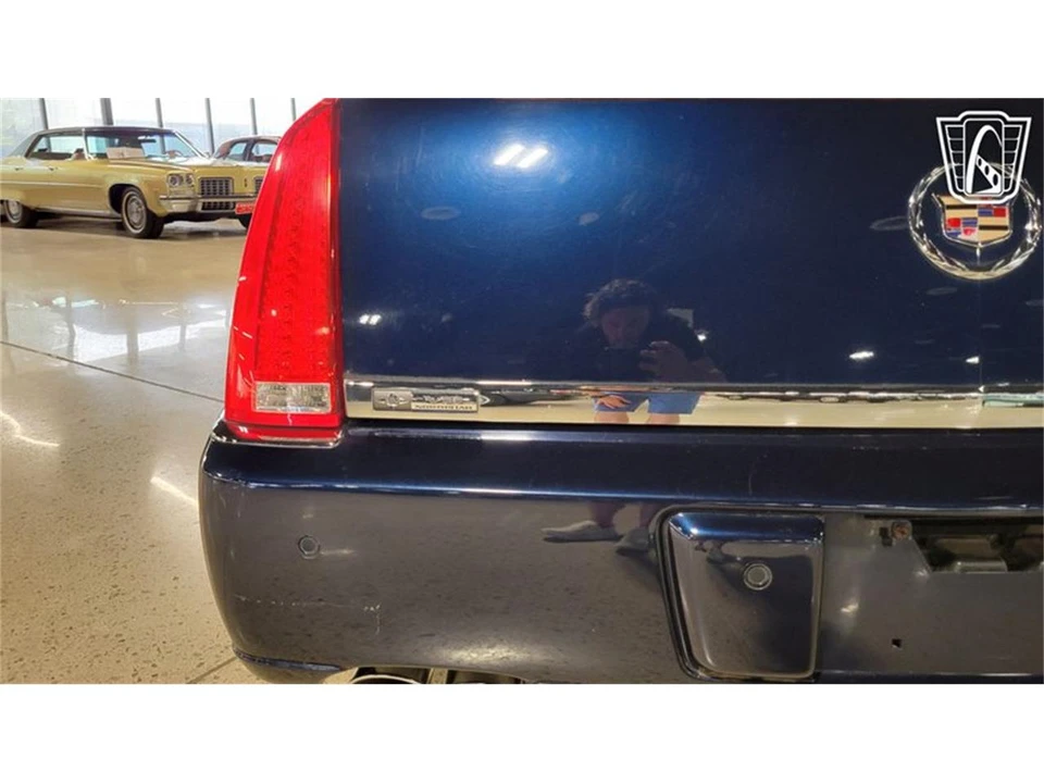 2008 Cadillac DTS - Image 10 of 31