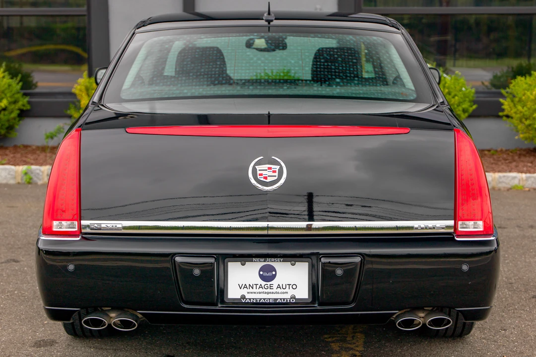 2008 Cadillac DTS - Image 10 of 31
