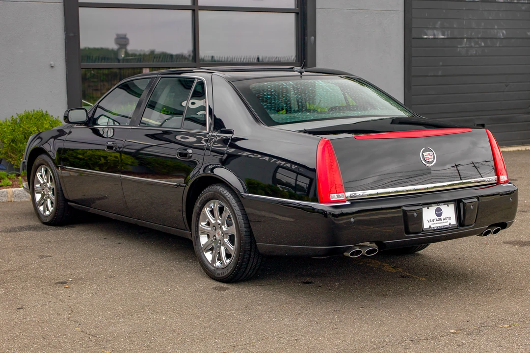 2008 Cadillac DTS - Image 7 of 31