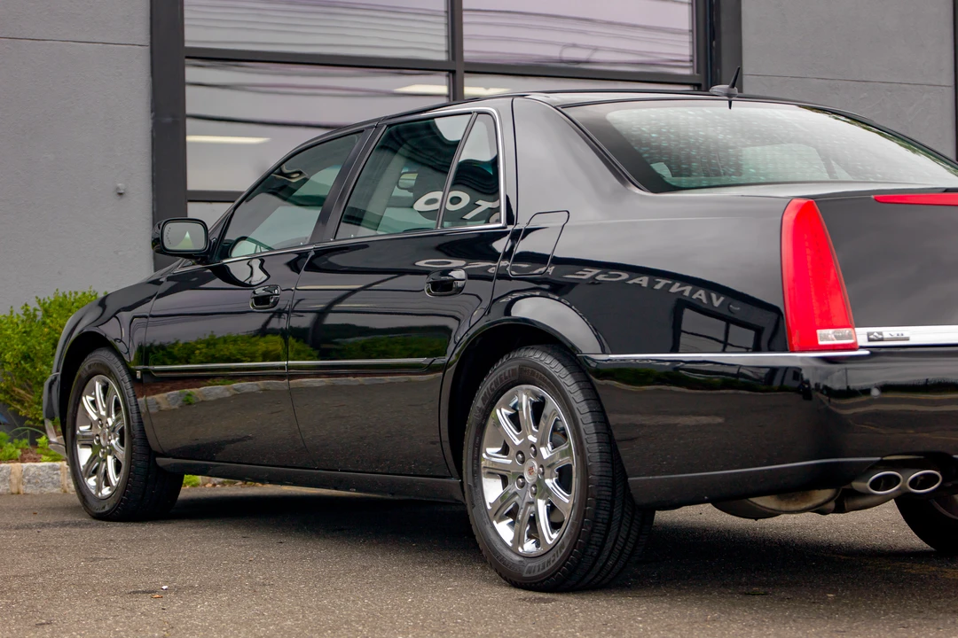 2008 Cadillac DTS - Image 29 of 31